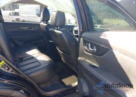 2015 Nissan Rogue Sl z USA, uszkodzony, nr VIN 5N1AT2MV0FC920386